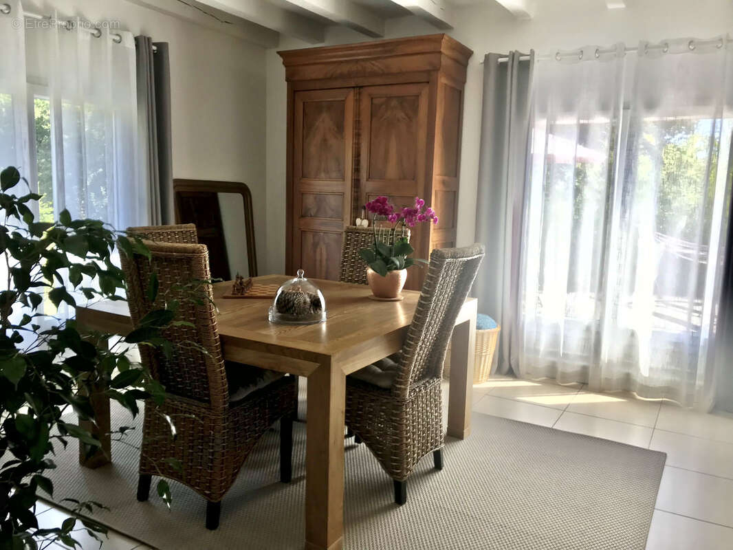 Maison à CHAMPCUEIL