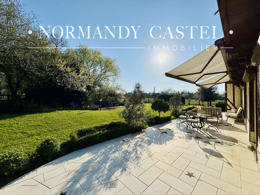 Maison à BLONVILLE-SUR-MER