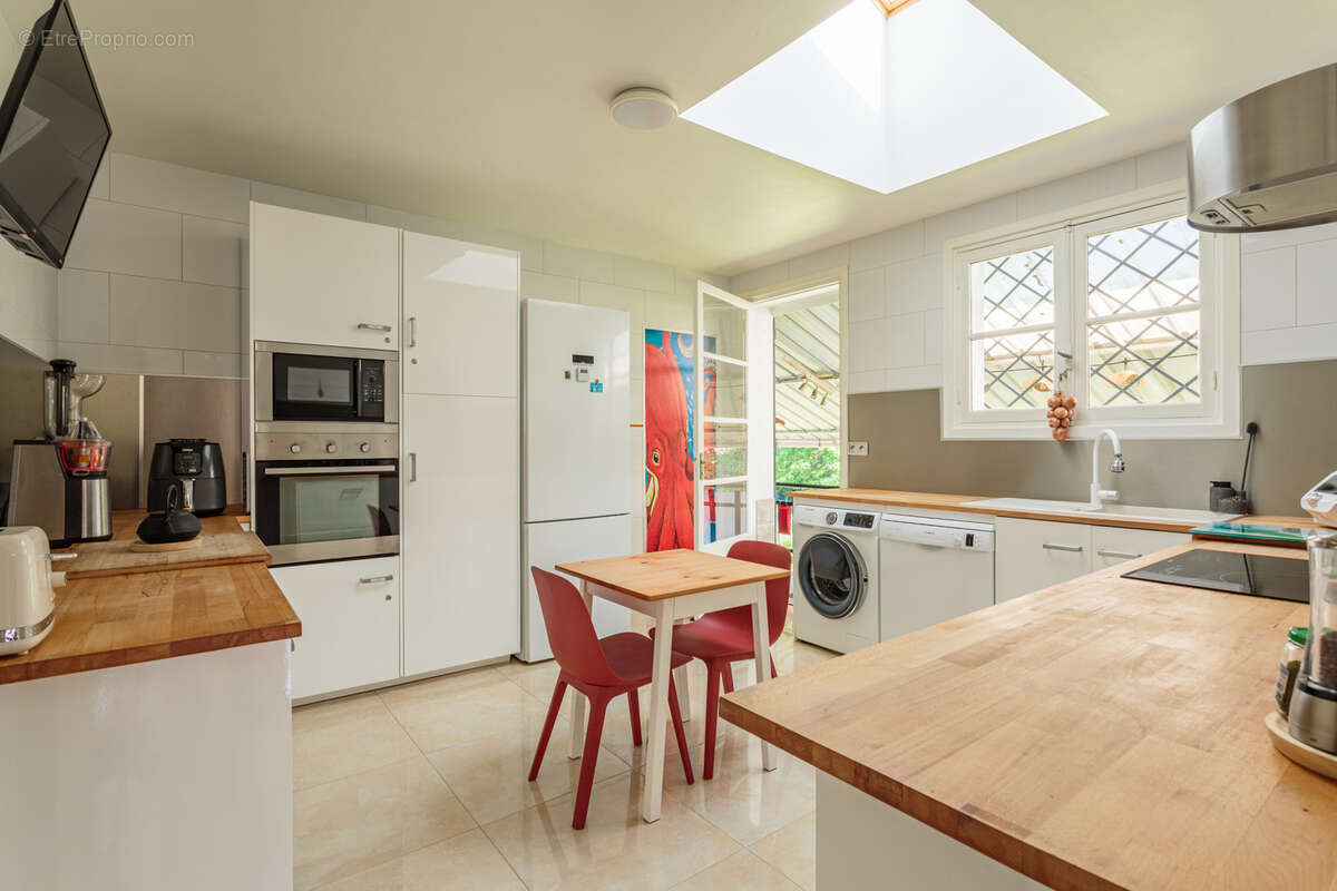 Maison à SAINT-MARTIN-DE-SEIGNANX