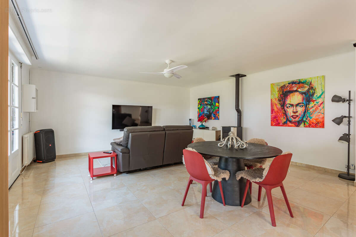 Maison à SAINT-MARTIN-DE-SEIGNANX