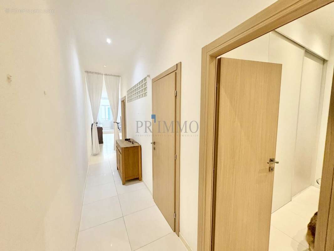 Appartement à FREJUS