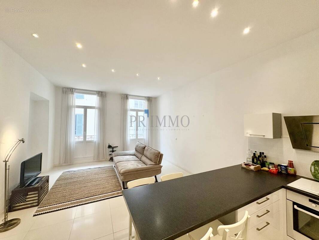 Appartement à FREJUS