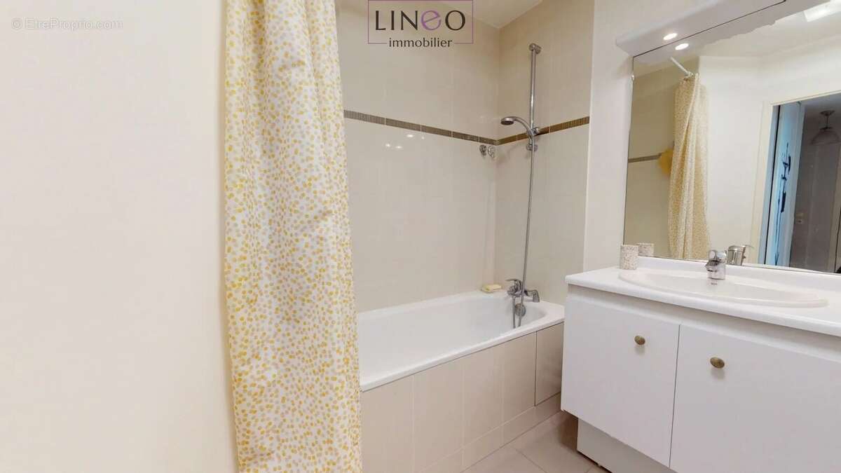 Appartement à CHOISY-LE-ROI