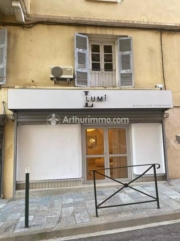 Commerce à SAN-MARTINO-DI-LOTA