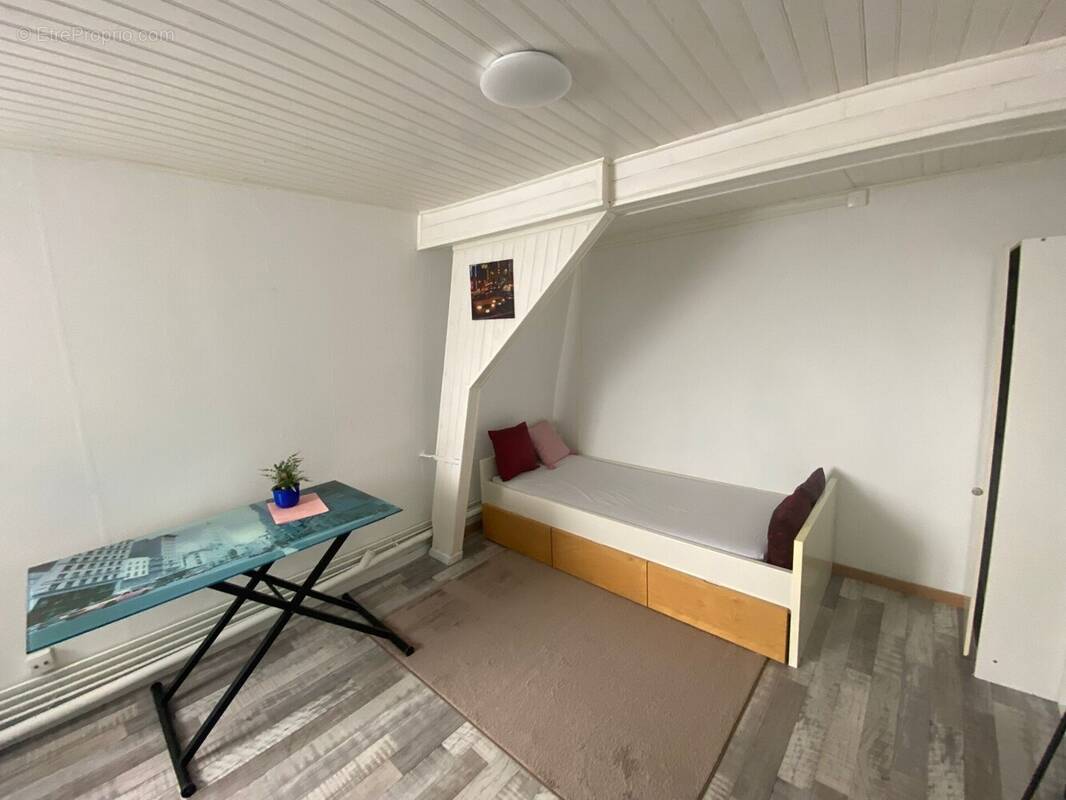 Appartement à MONS-EN-BAROEUL