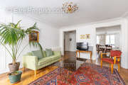 Appartement à PARIS-7E