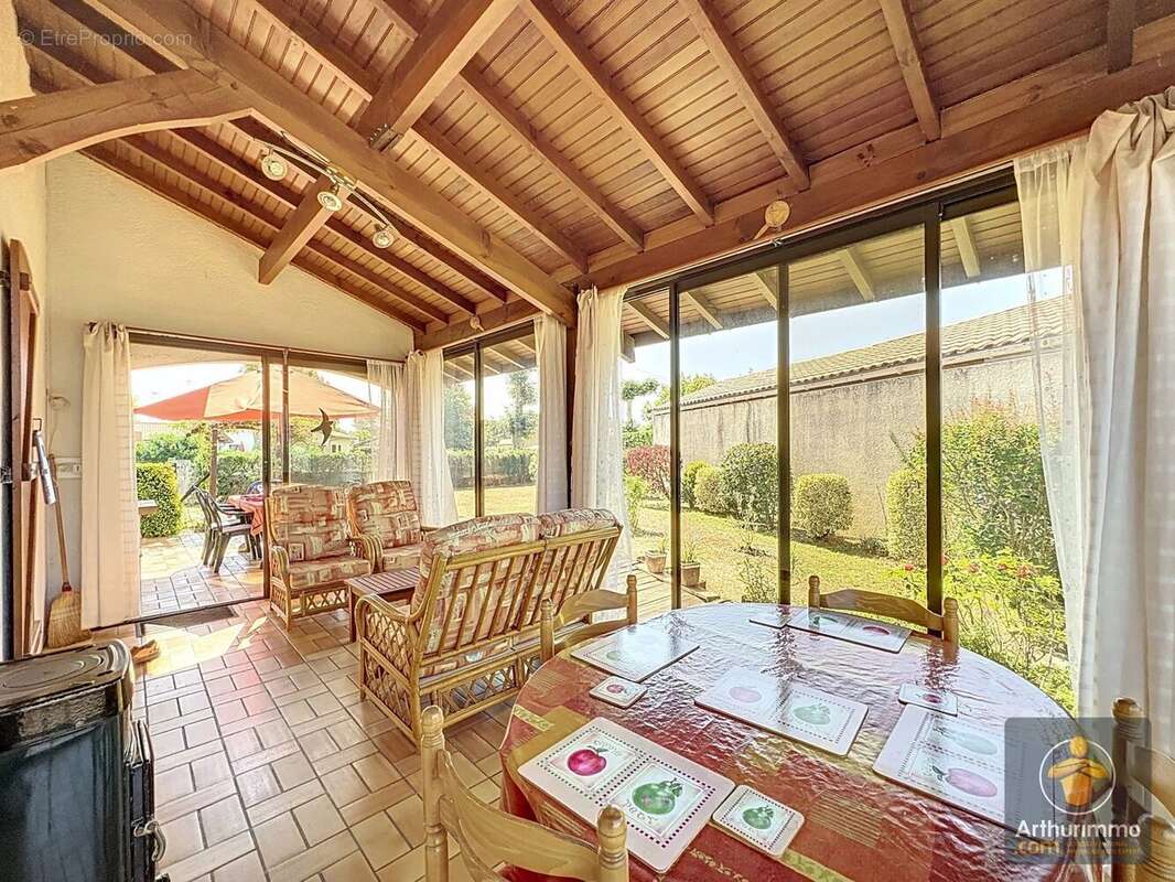 Maison à SAINT-PAUL-EN-BORN