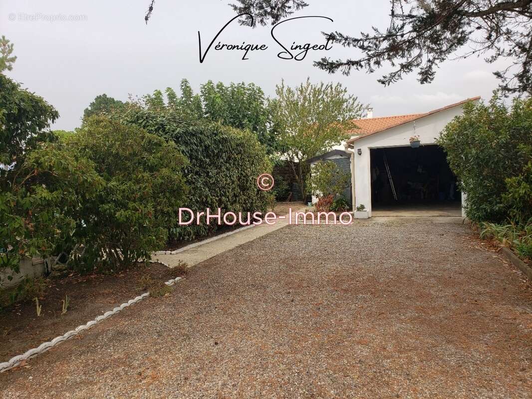 Maison à L&#039;AIGUILLON-SUR-MER