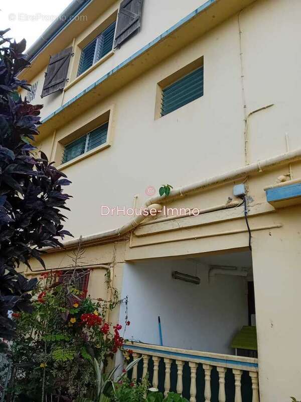 Appartement à LE ROBERT