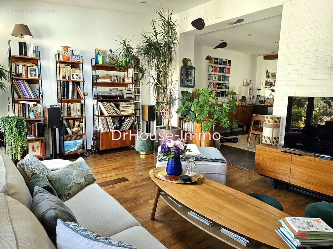 Maison à SAINT-MAUR-DES-FOSSES