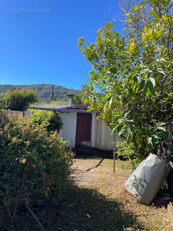 Terrain à LA POSSESSION