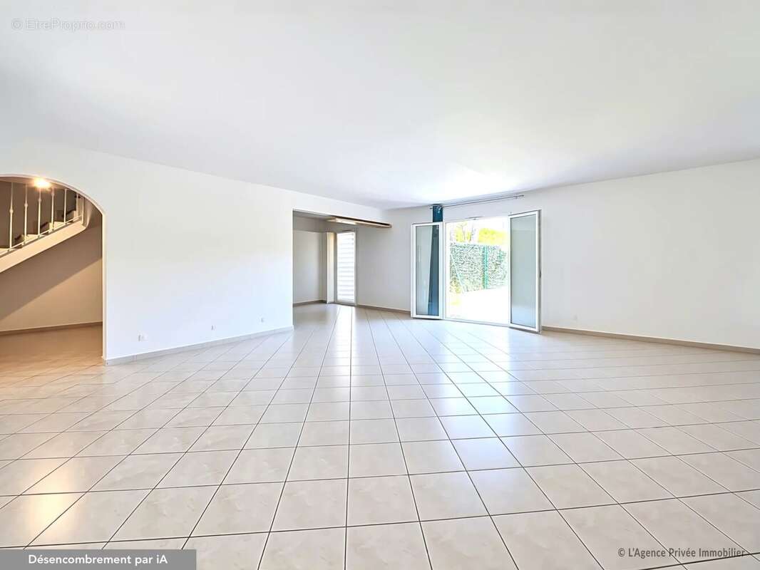 Maison à VILLENEUVE-LOUBET