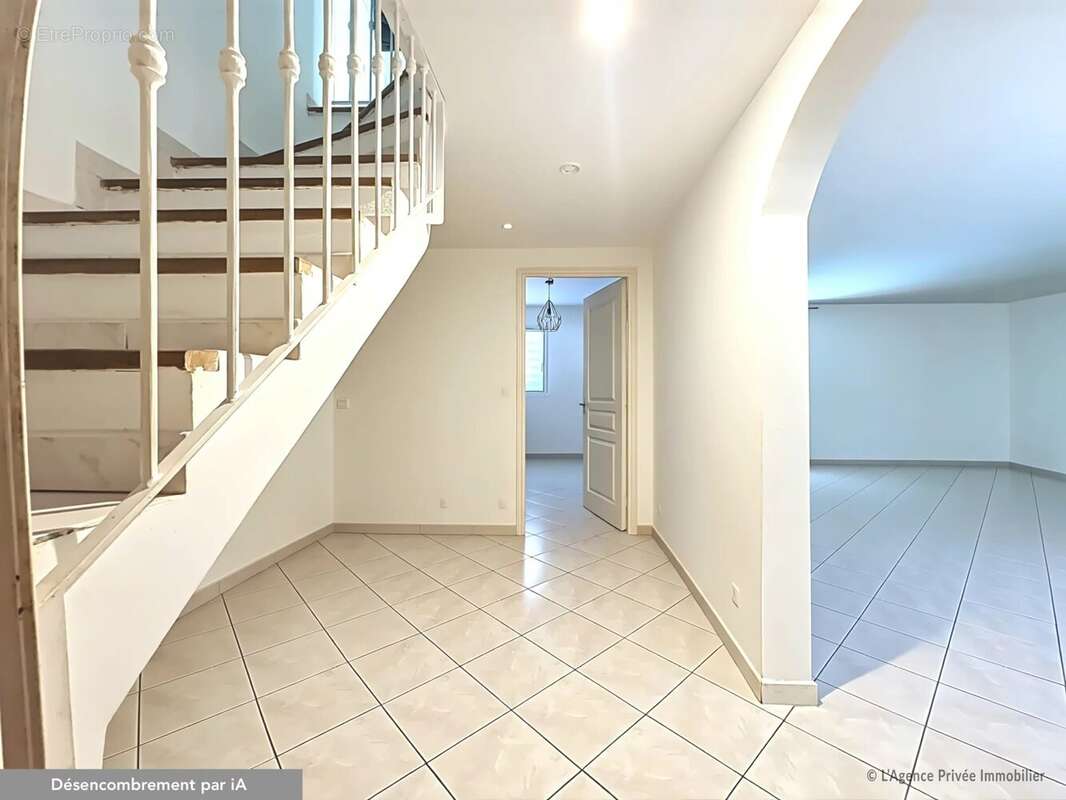 Maison à VILLENEUVE-LOUBET