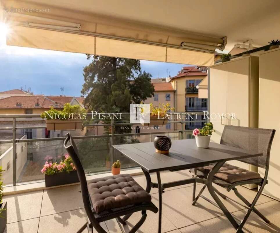 Appartement à NICE