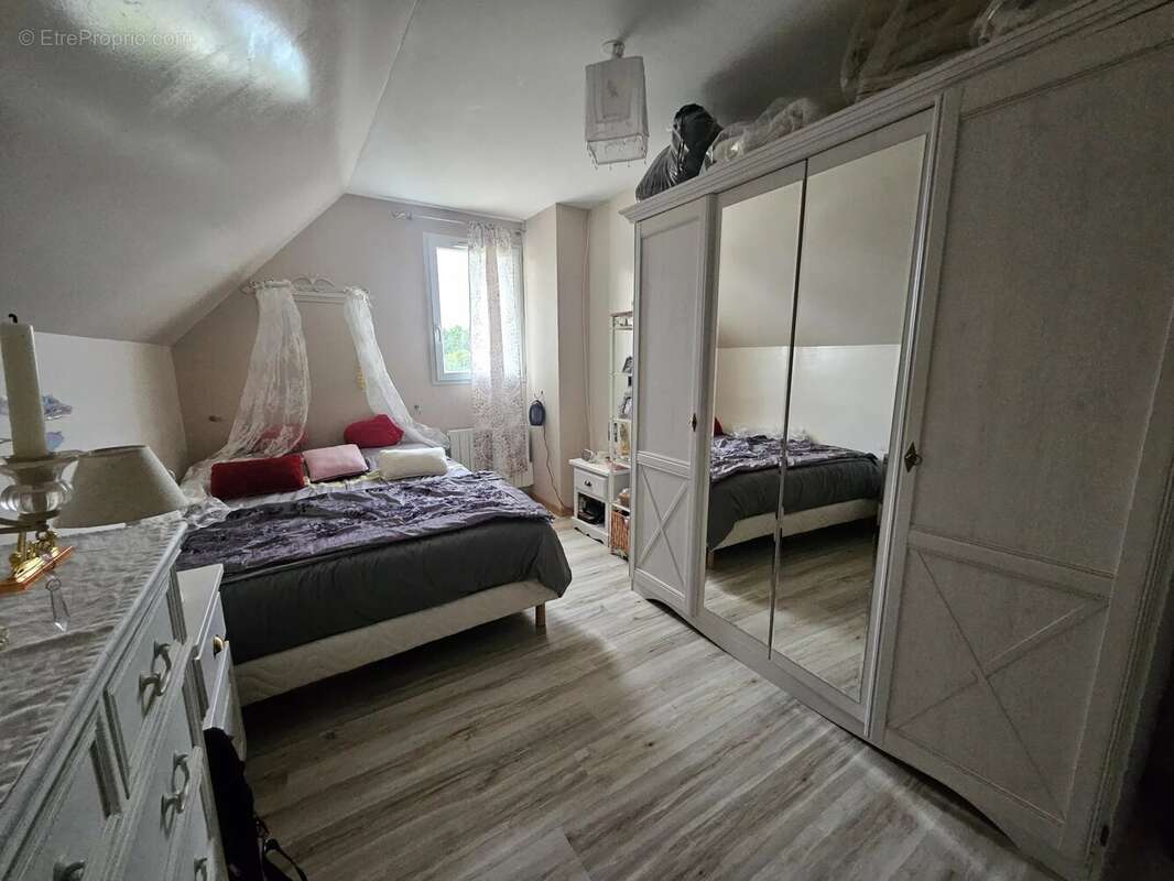 Maison à AUTHEUIL-AUTHOUILLET