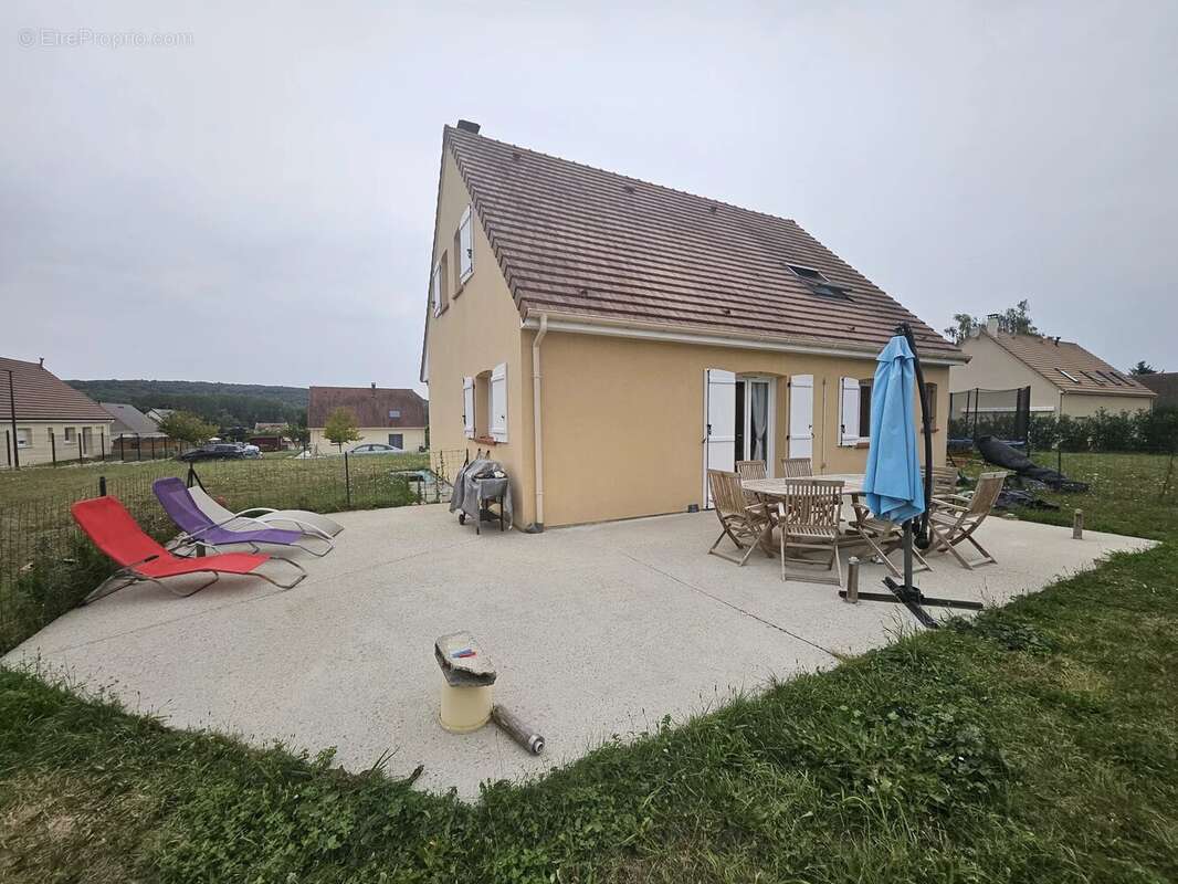 Maison à AUTHEUIL-AUTHOUILLET