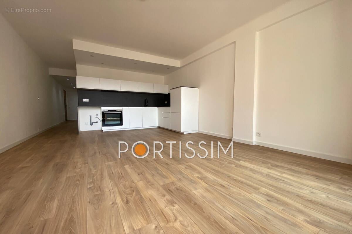 Appartement à CAGNES-SUR-MER