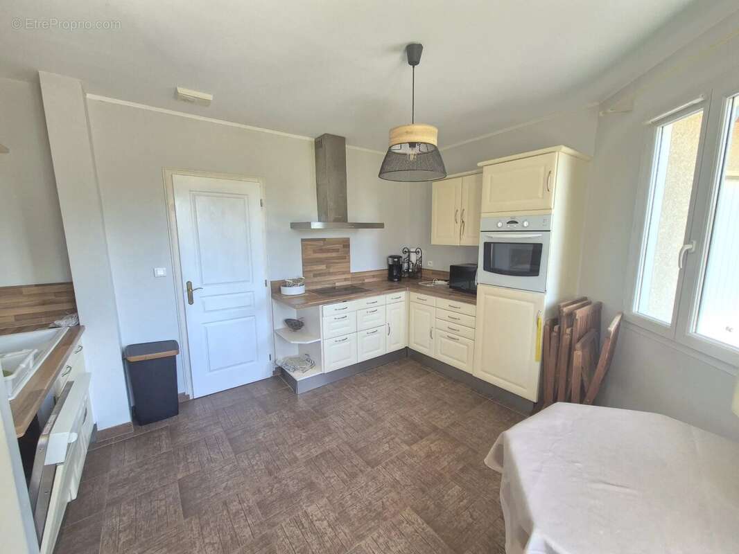 Maison à CHASPINHAC