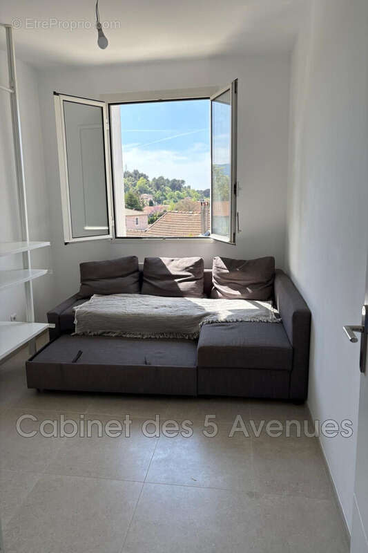 Appartement à MARSEILLE-11E