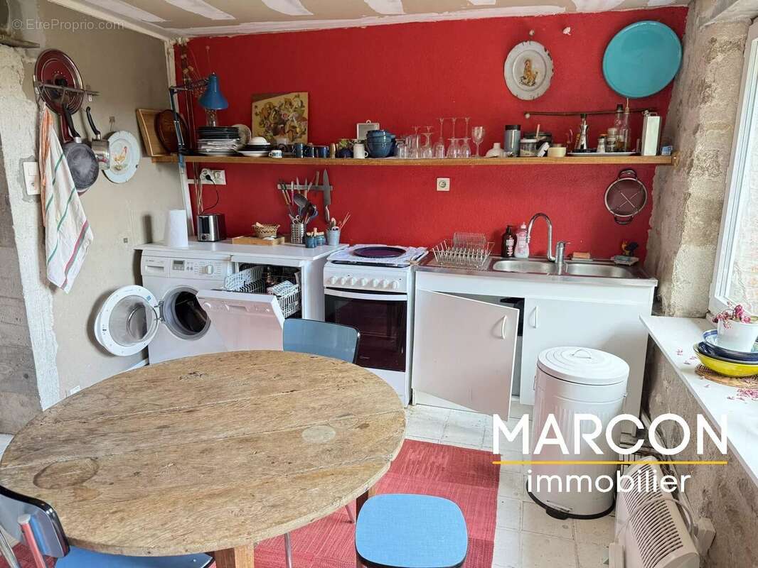 Maison à SAINT-VAURY