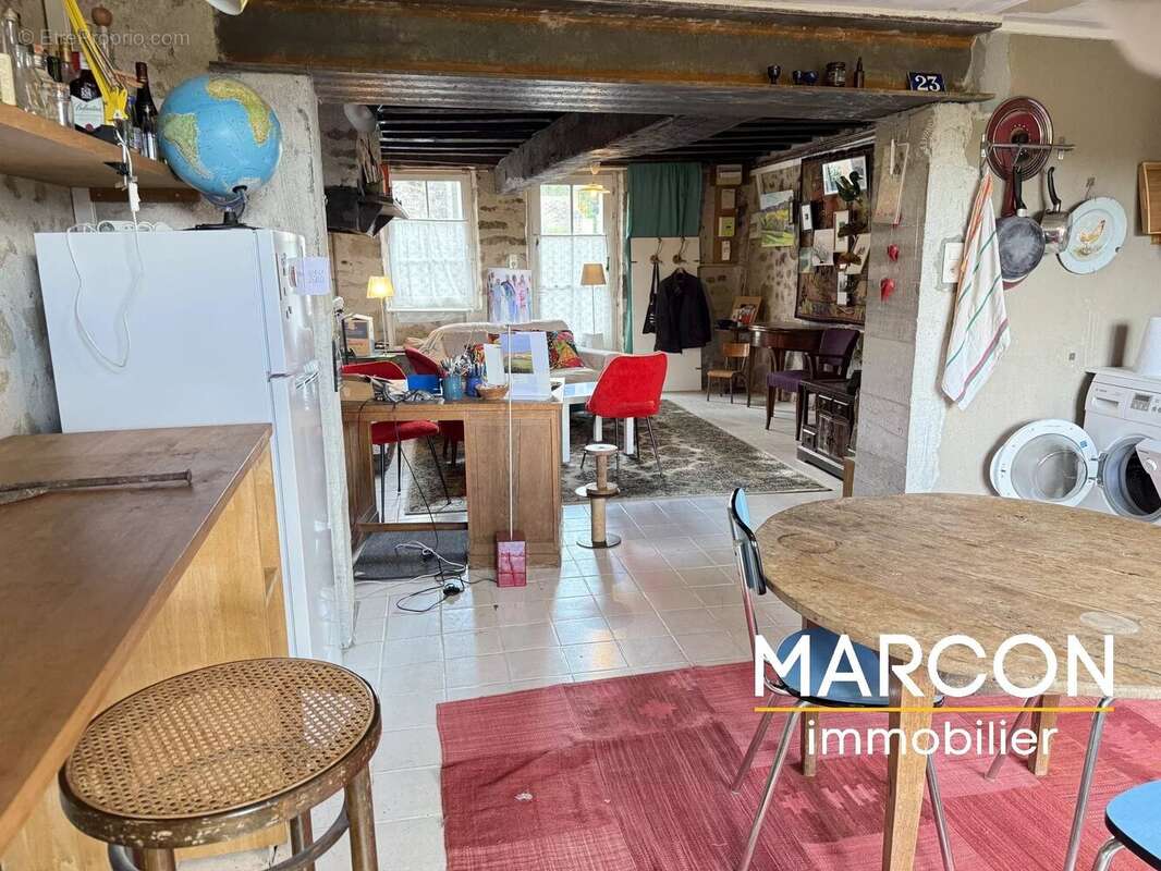 Maison à SAINT-VAURY