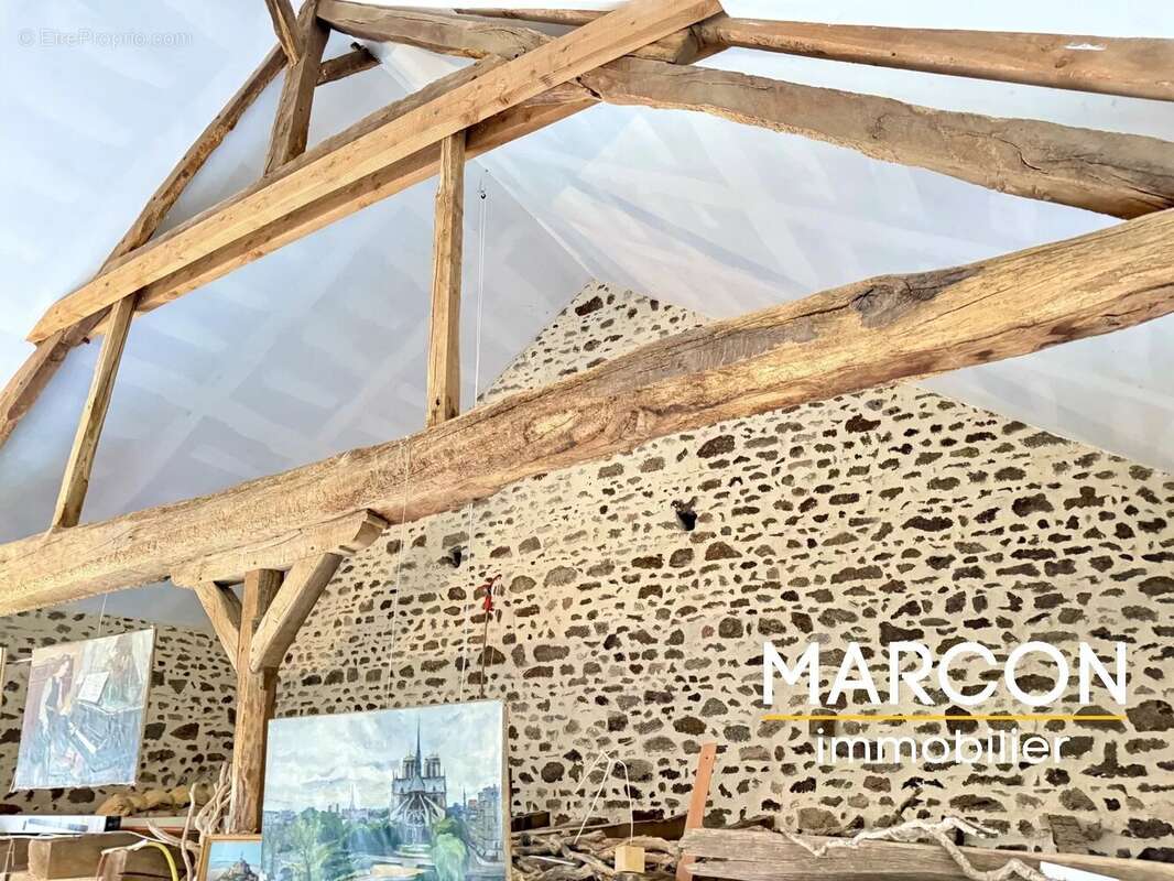 Maison à SAINT-VAURY