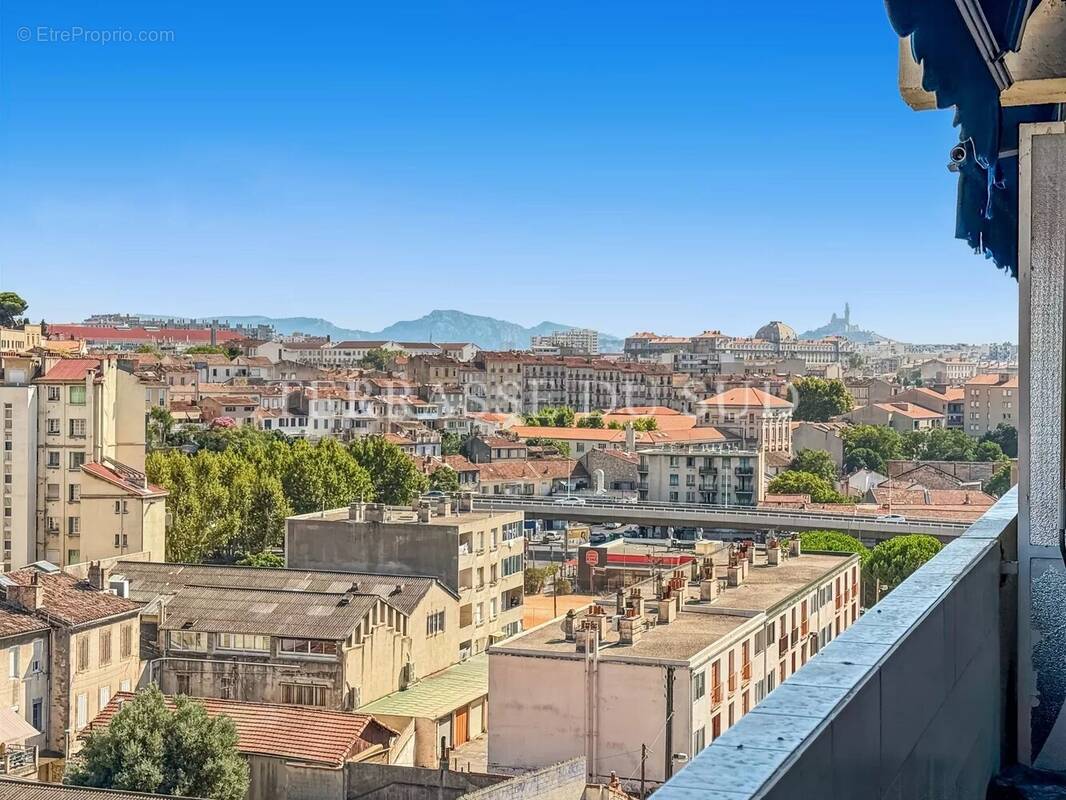 Appartement à MARSEILLE-14E