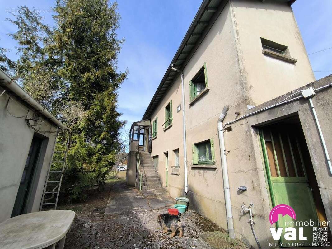 Maison à SAINTRY-SUR-SEINE