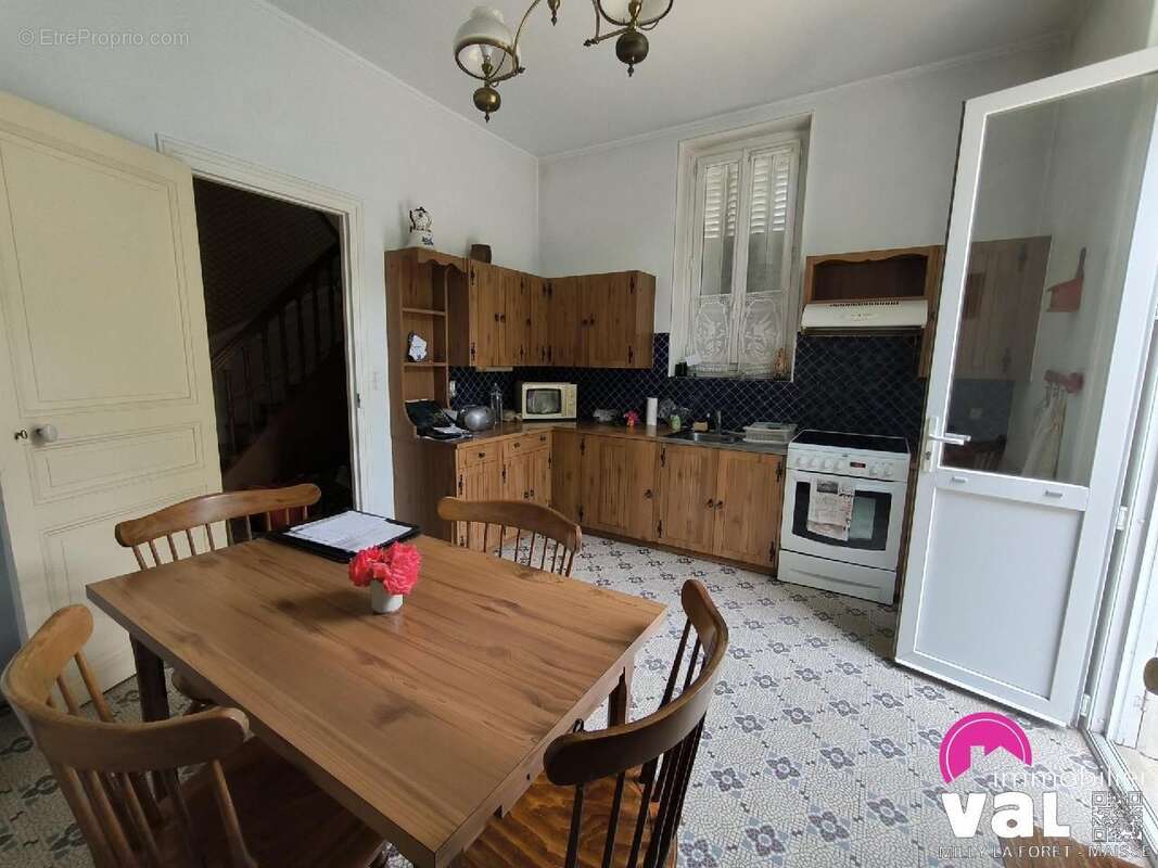 Maison à MALESHERBES