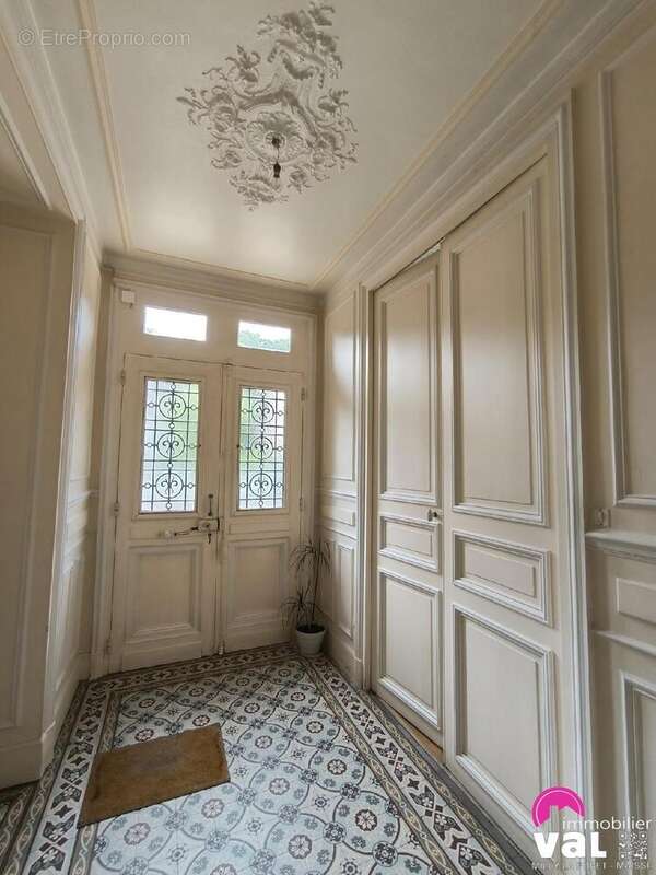 Maison à MALESHERBES