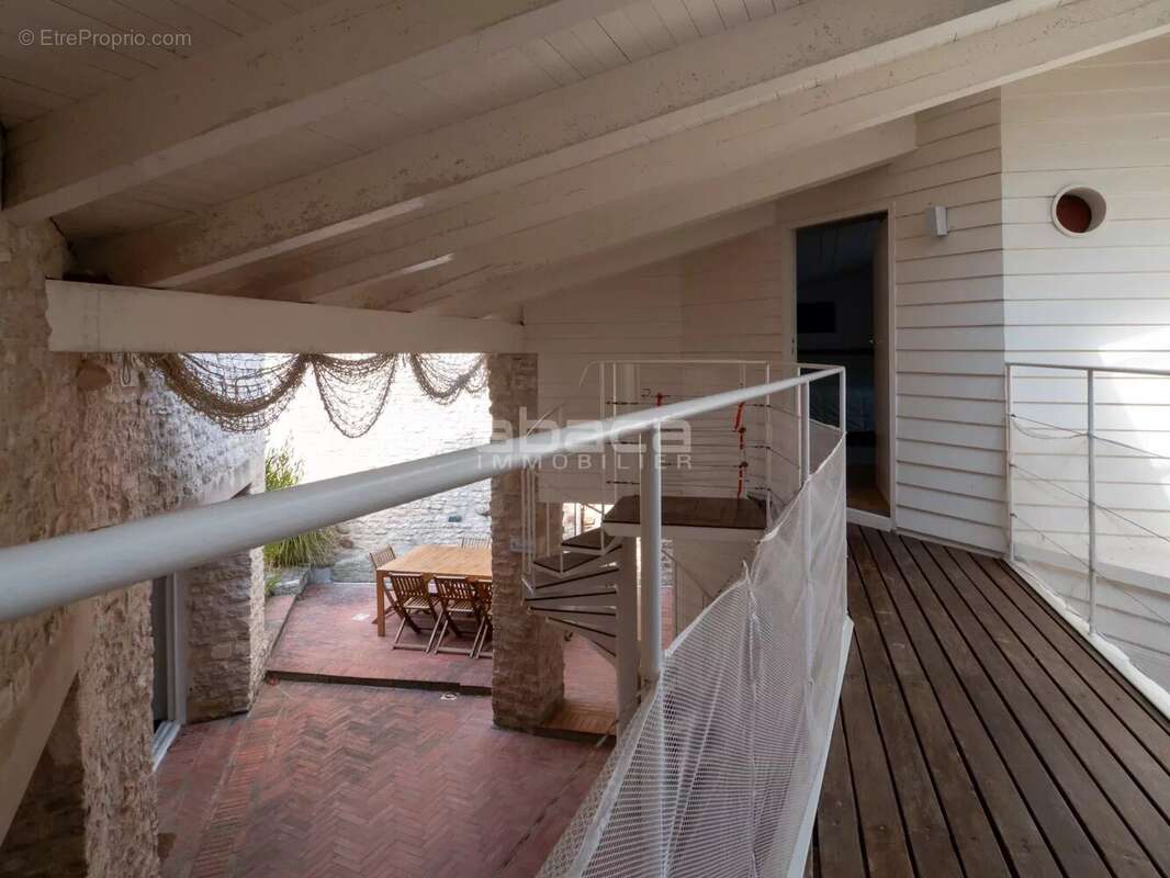 Maison à LE BOIS-PLAGE-EN-RE