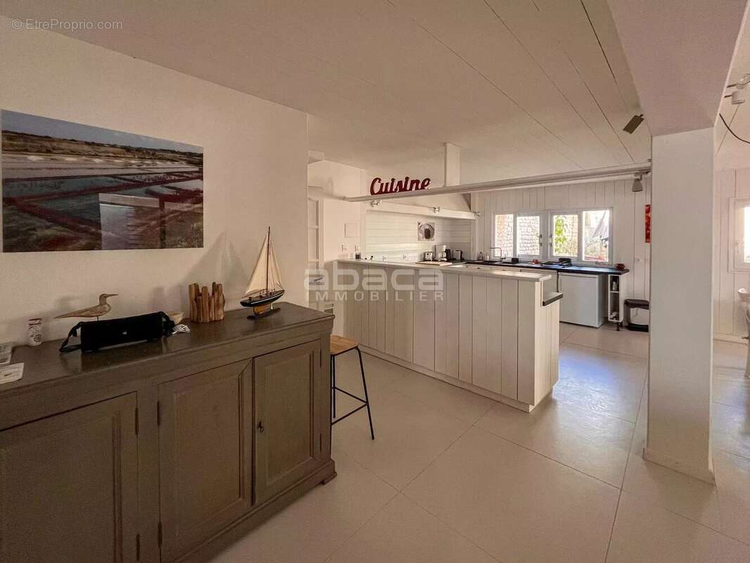 Maison à LE BOIS-PLAGE-EN-RE