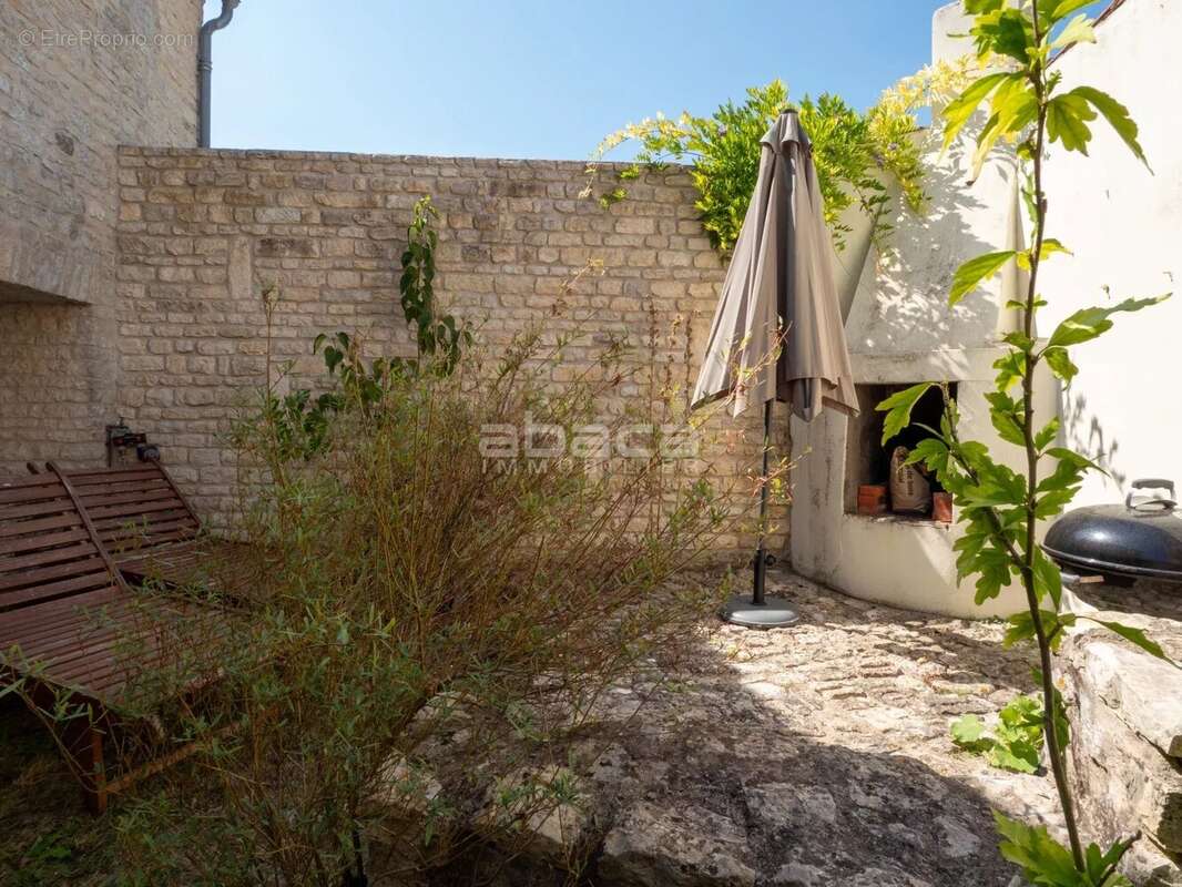 Maison à LE BOIS-PLAGE-EN-RE