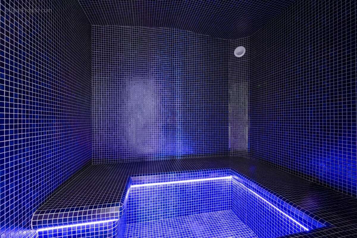 Maison à LES ISSAMBRES