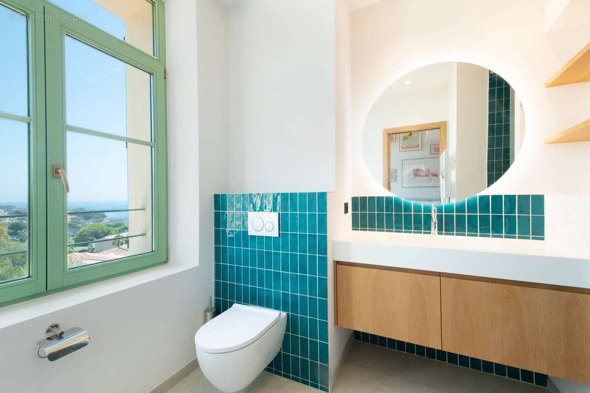 Maison à LES ISSAMBRES