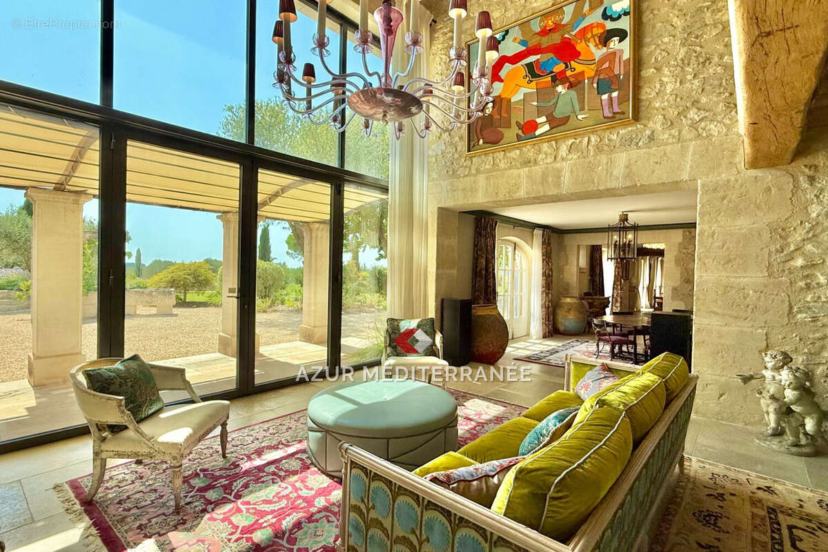 Maison à MAUSSANE-LES-ALPILLES