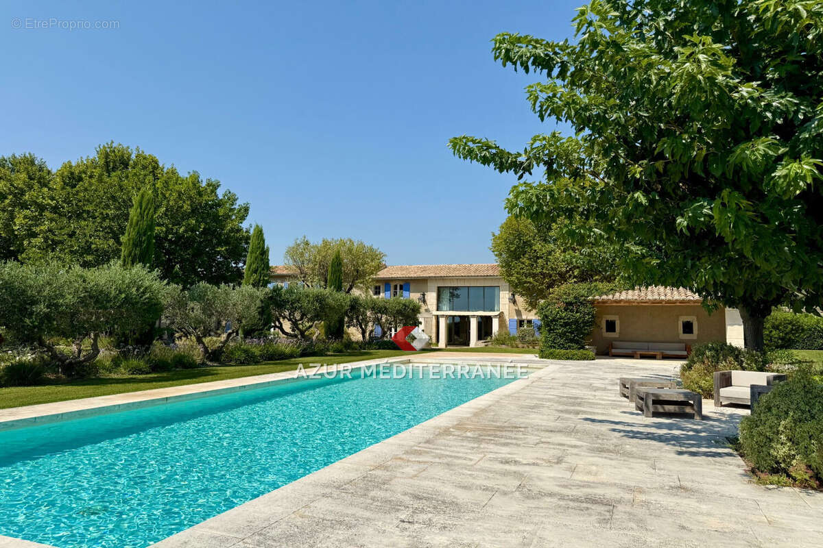 Maison à MAUSSANE-LES-ALPILLES