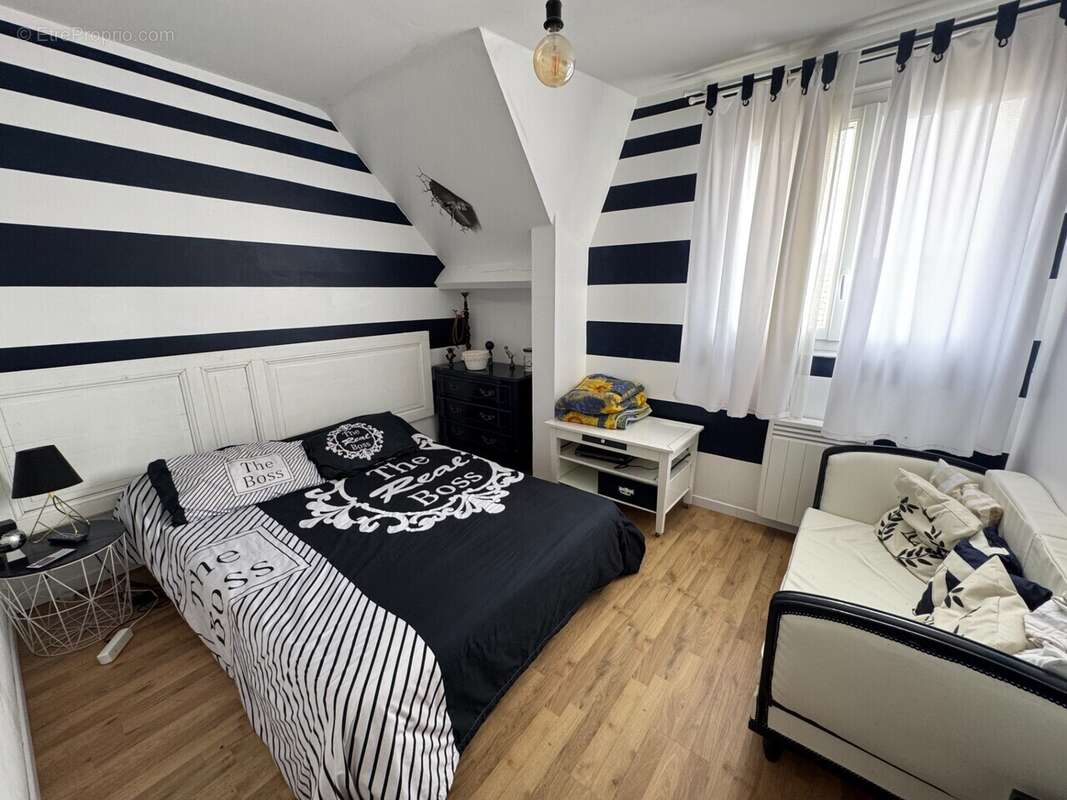 Maison à ARROMANCHES-LES-BAINS