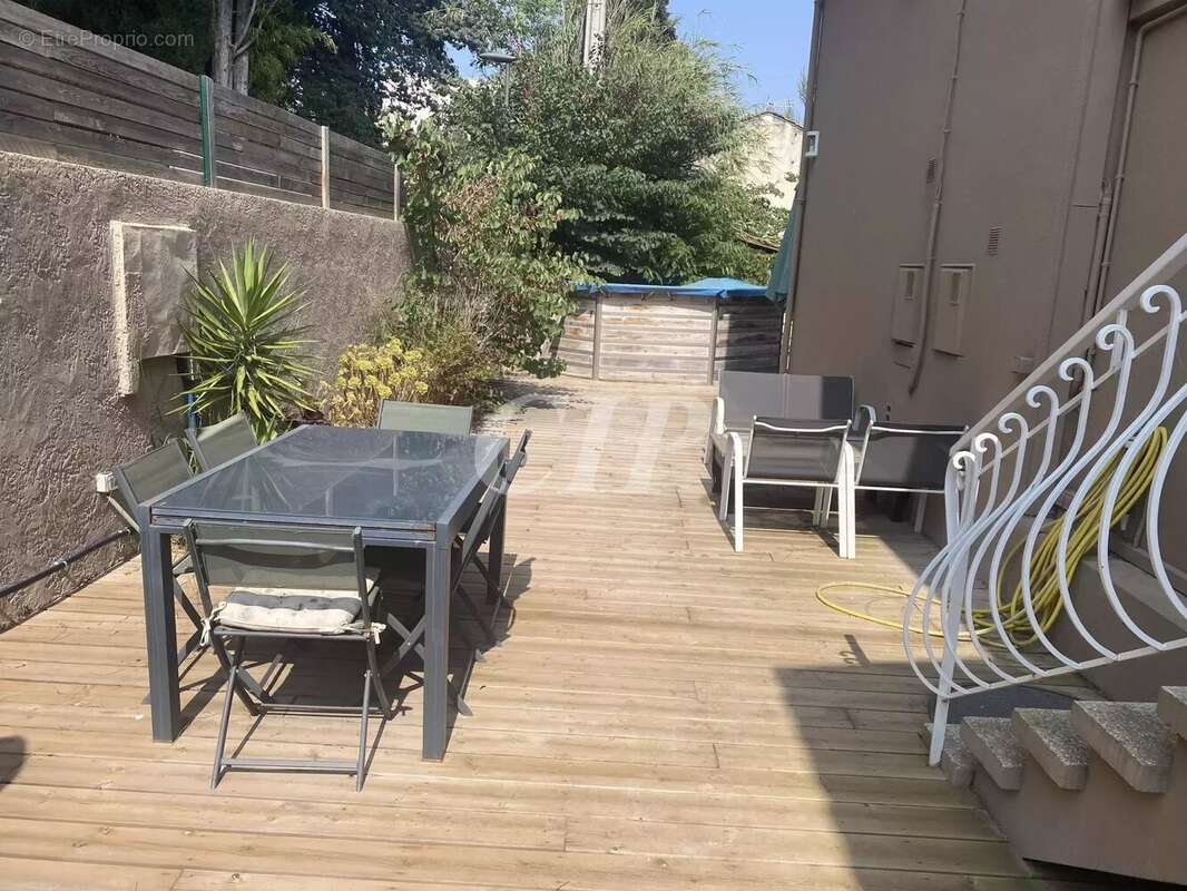 Appartement à SANARY-SUR-MER