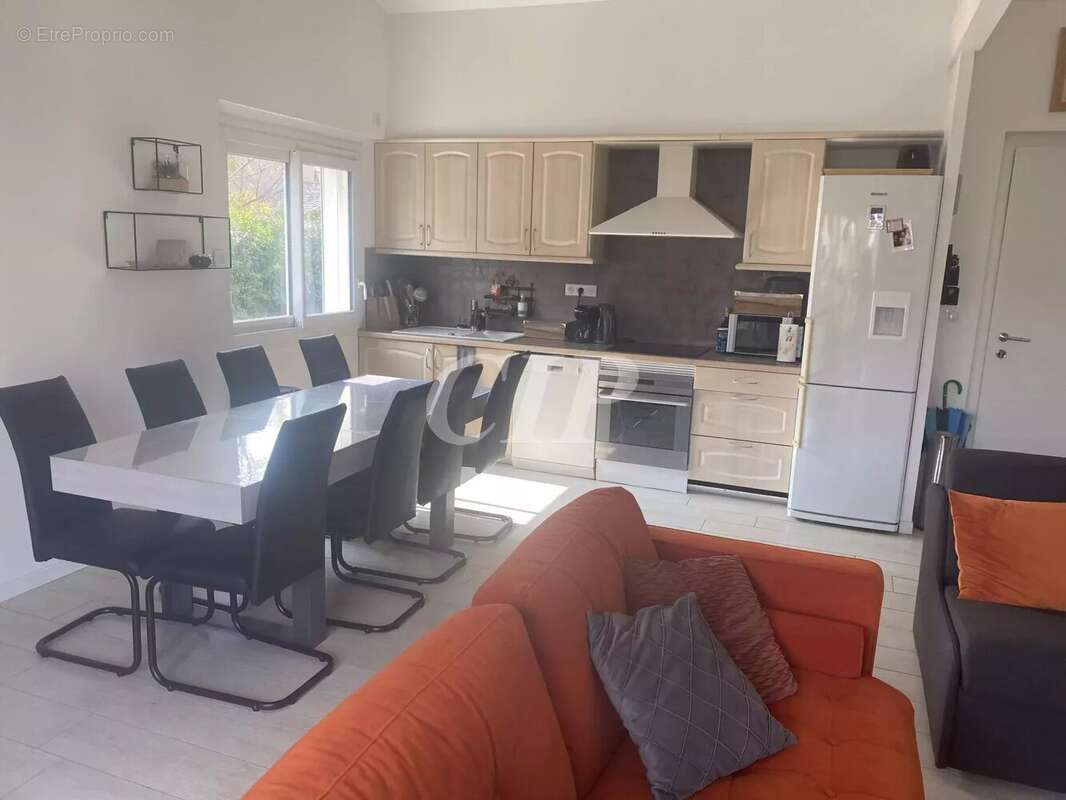 Appartement à SANARY-SUR-MER