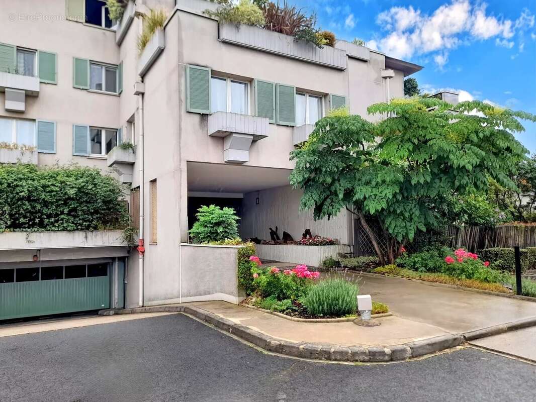 Appartement à LIVRY-GARGAN