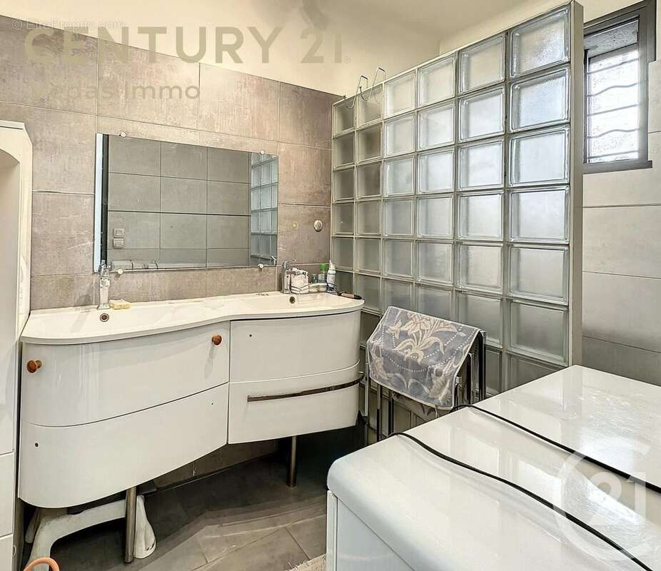 Maison à VILLENEUVE-LES-MAGUELONE