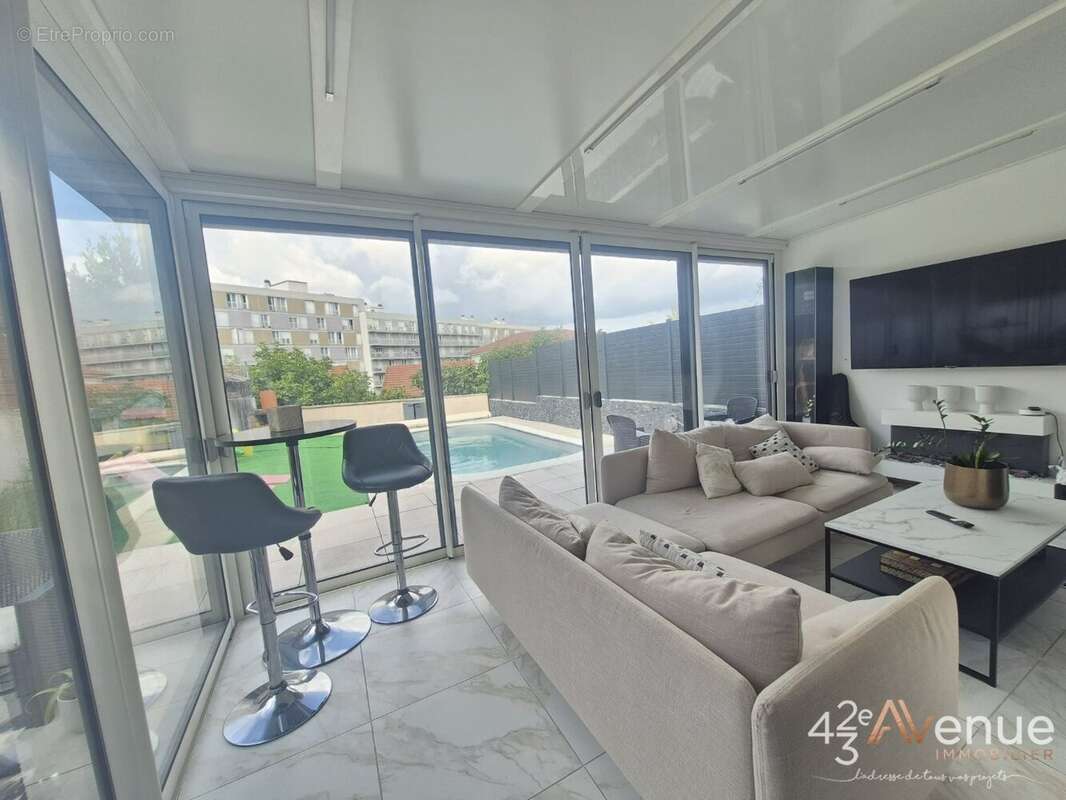 Maison à SAINT-ETIENNE