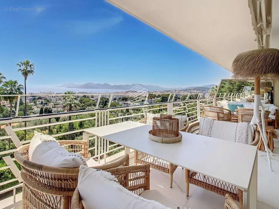 Appartement à CANNES