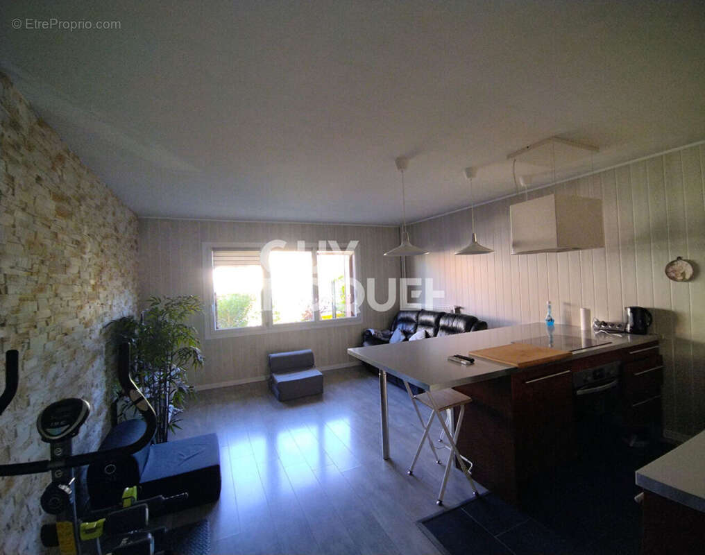 Appartement à CHEVILLY-LARUE