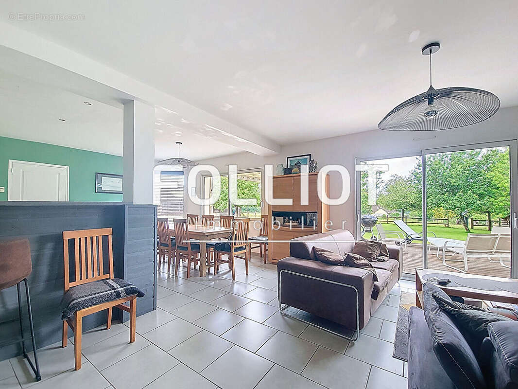 Maison à ISIGNY-LE-BUAT