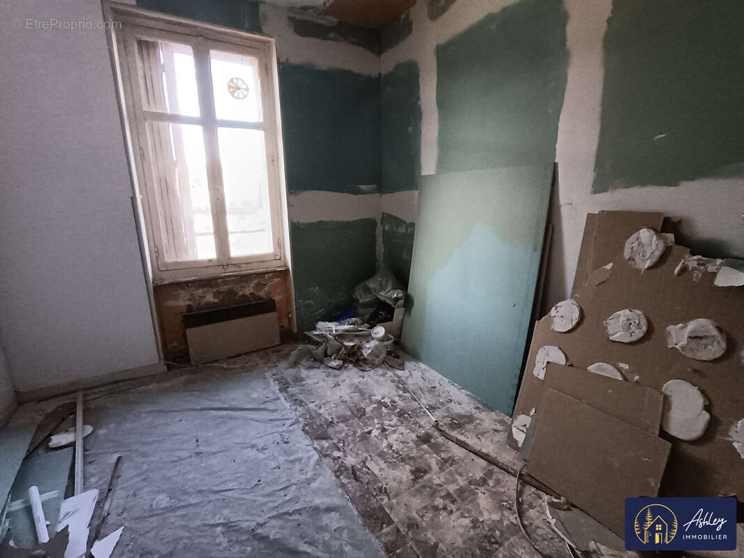 Appartement à BORT-LES-ORGUES