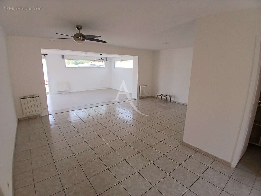 Maison à SAINT-PHILBERT-DE-GRAND-LIEU