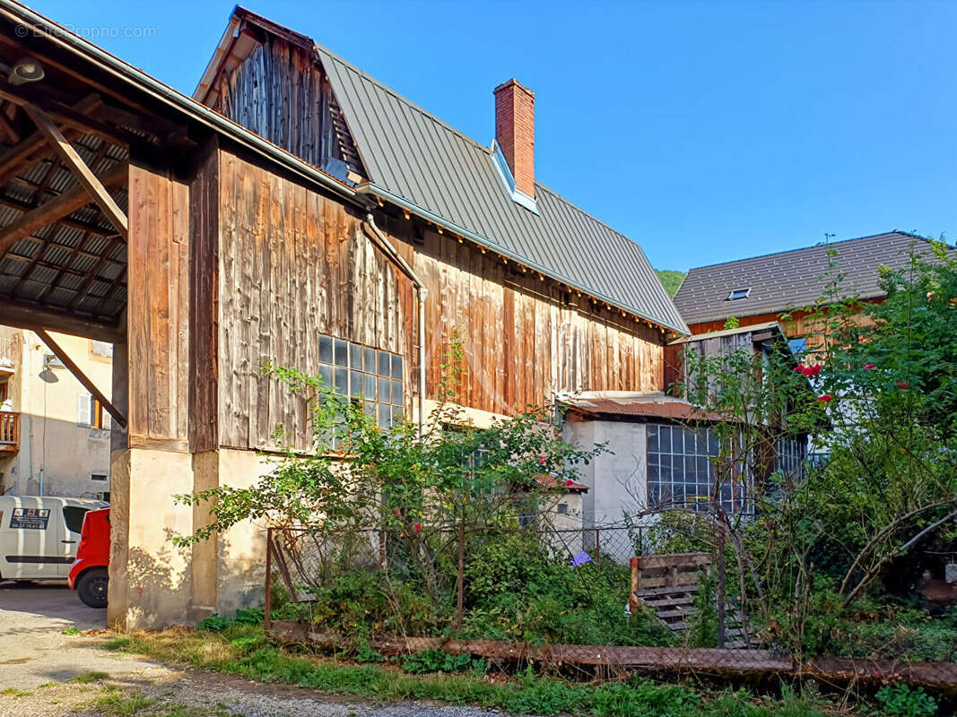 Maison à LA COMPOTE
