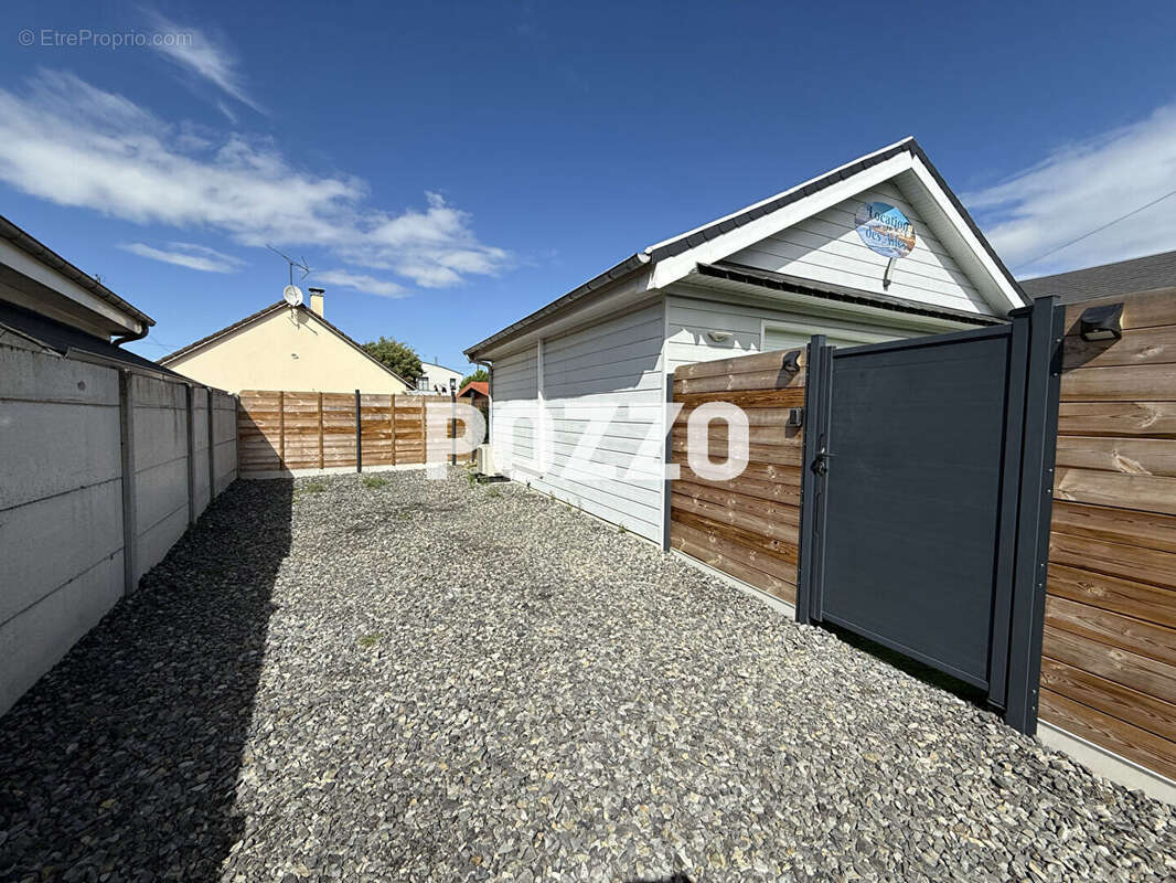 Maison à SAINT-PAIR-SUR-MER